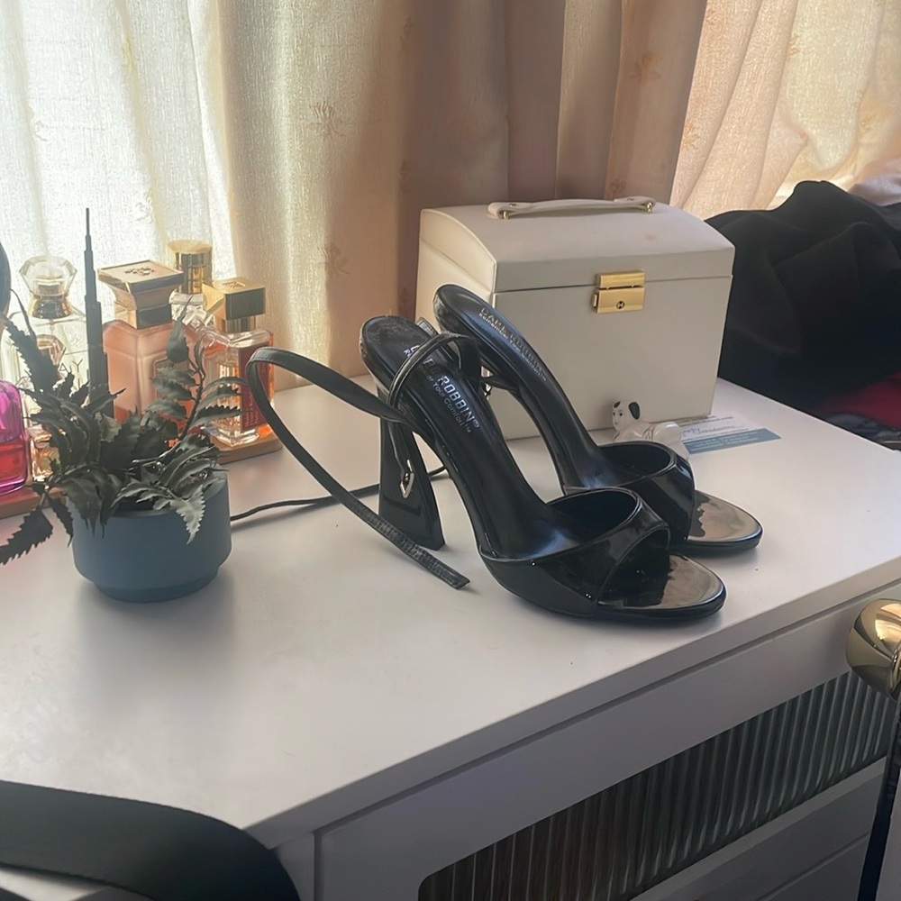 Cape Robbin Black Stiletto Heels